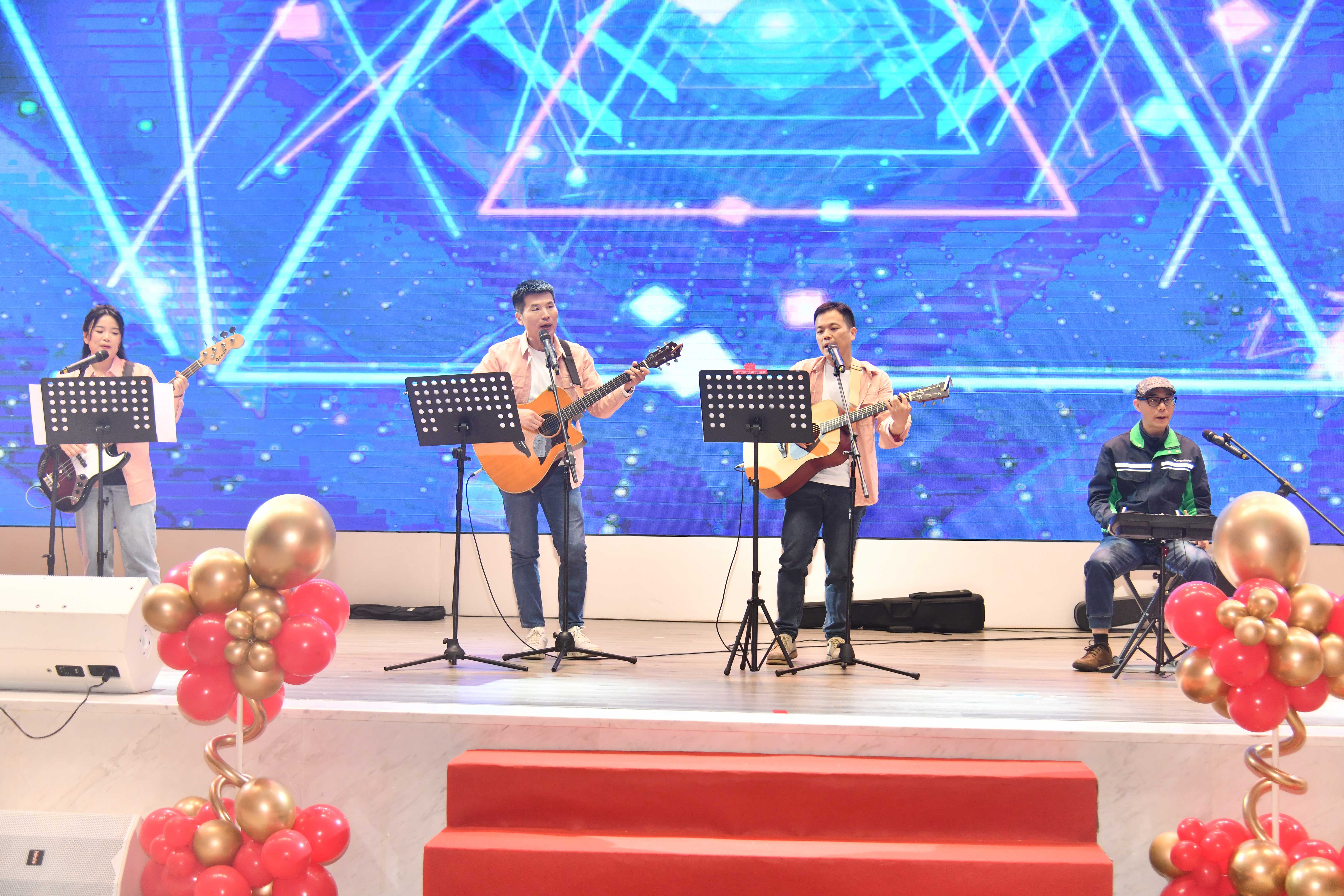 DPS_9108.jpg DPS_9108.jpg