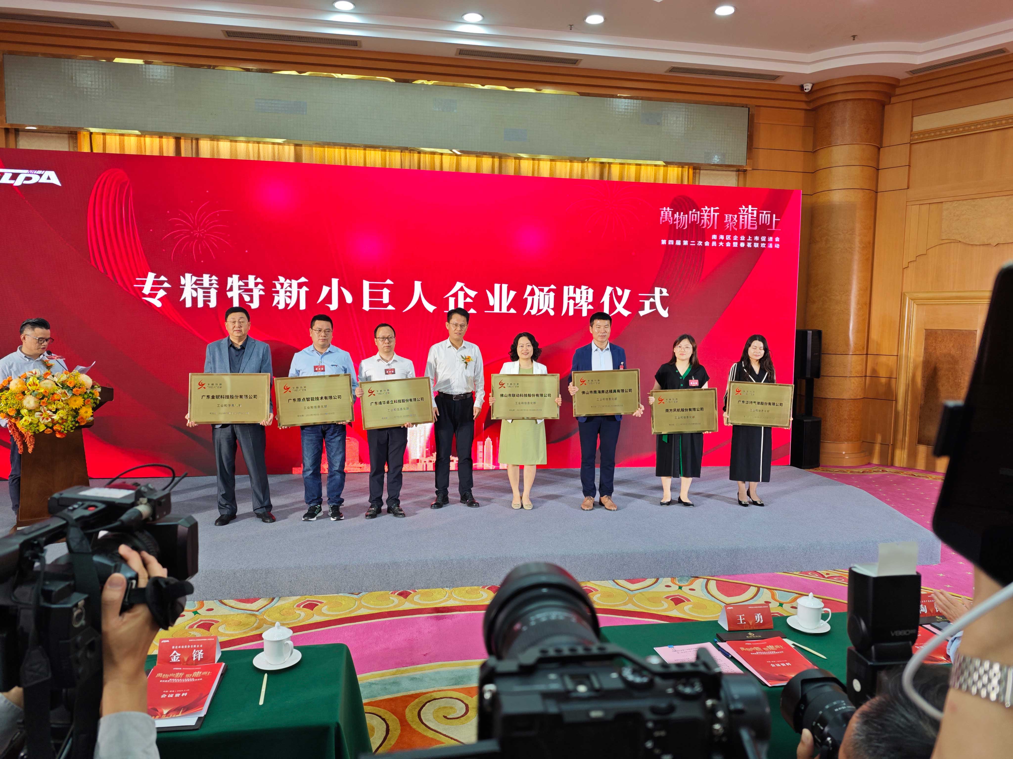 217f4b0444fafc641c81d358b919db0f(1).jpg 217f4b0444fafc641c81d358b919db0f(1).jpg